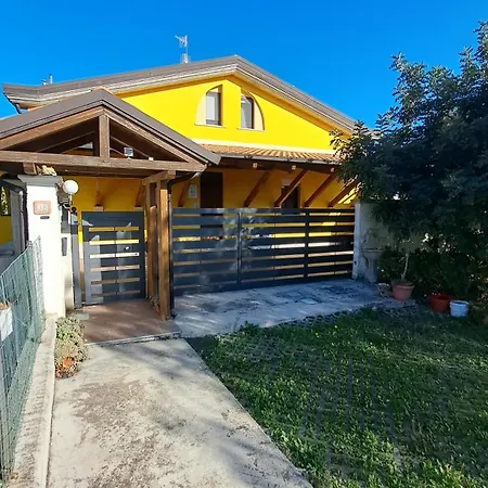 Bed And Bike Guest house